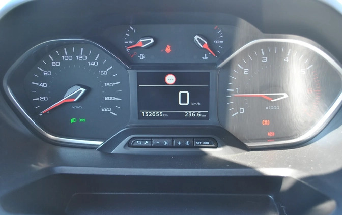 Peugeot Rifter cena 72900 przebieg: 132655, rok produkcji 2019 z Miastko małe 232